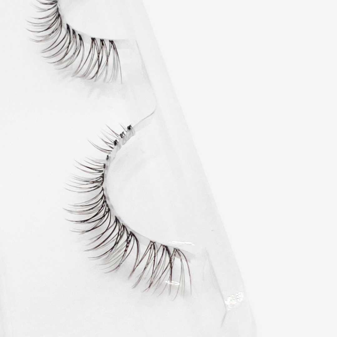 DAWN Silk Lashes, Natural Wispiness