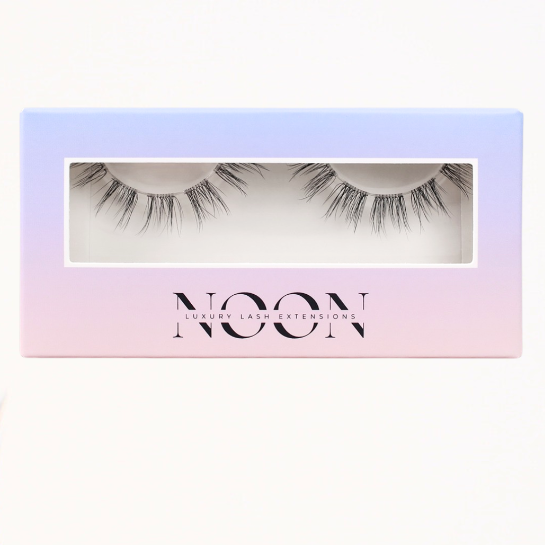 GOLDEN HOUR Silk Lashes, Soft & Natural